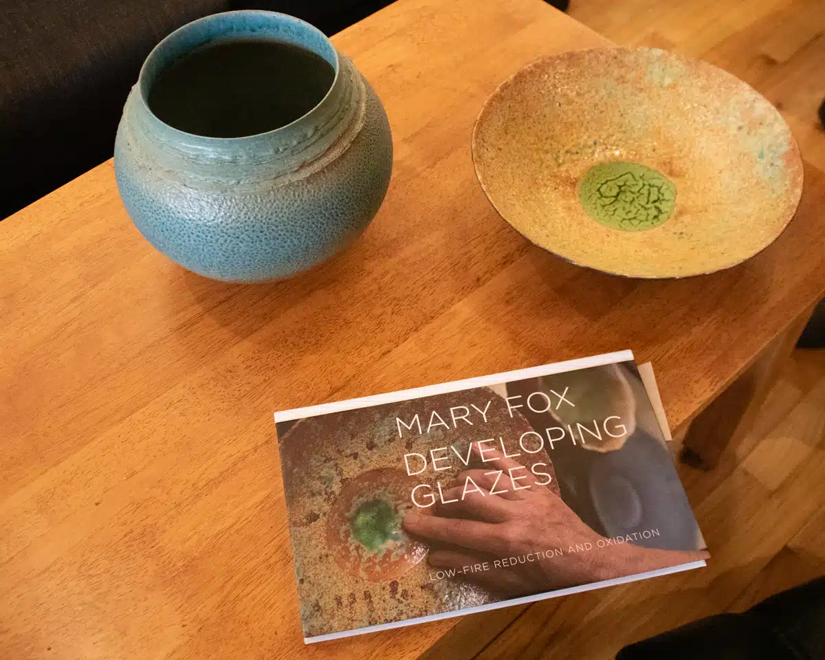 Developing glazes (Lauryn-Mackenzie-CHLY-101.7FM)